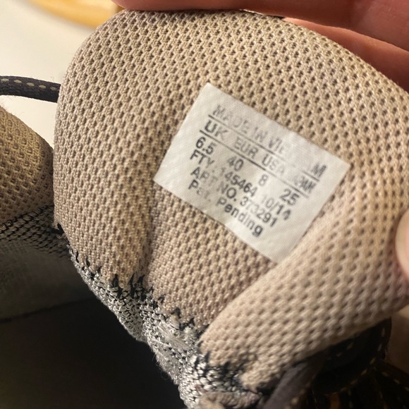 Women's Salomon Contagrip Gore-Tex Athletic Hiking Shoes Brown & Black Size 8 - Picture 9 of 9